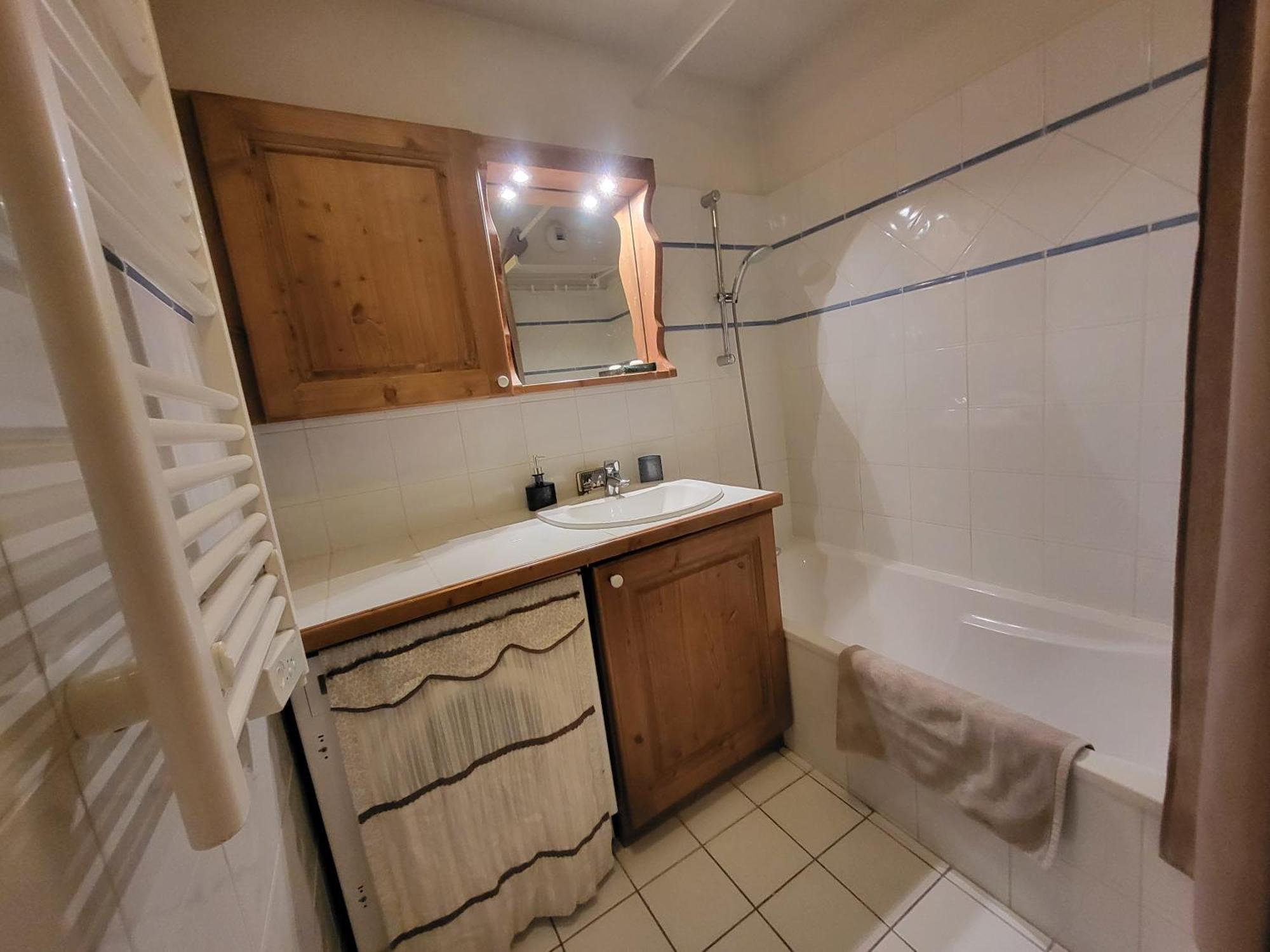 Ecrins A4, 1 Bedroom Apartment With Bunk Room, Central 사모엥 외부 사진